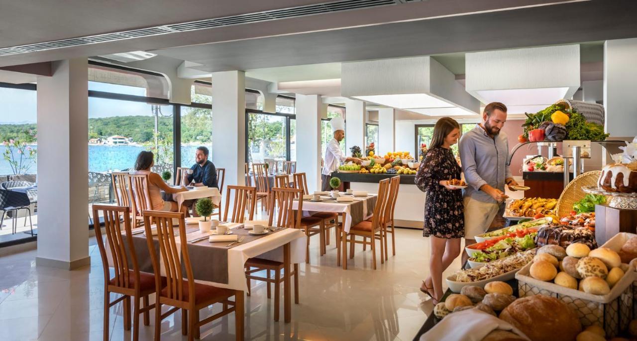 Veya Maradiso Hotel By Aminess Njivice Esterno foto