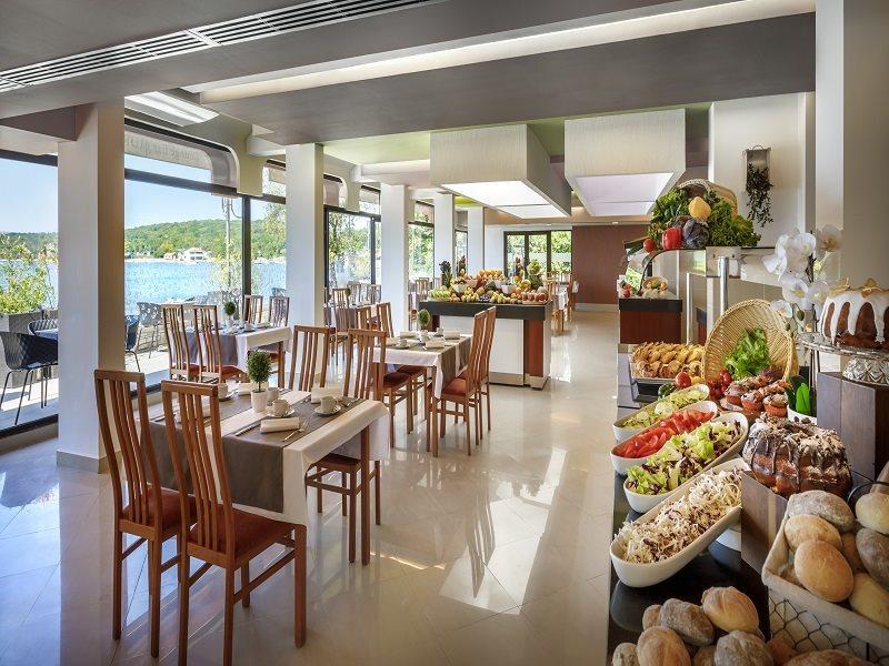 Veya Maradiso Hotel By Aminess Njivice Esterno foto
