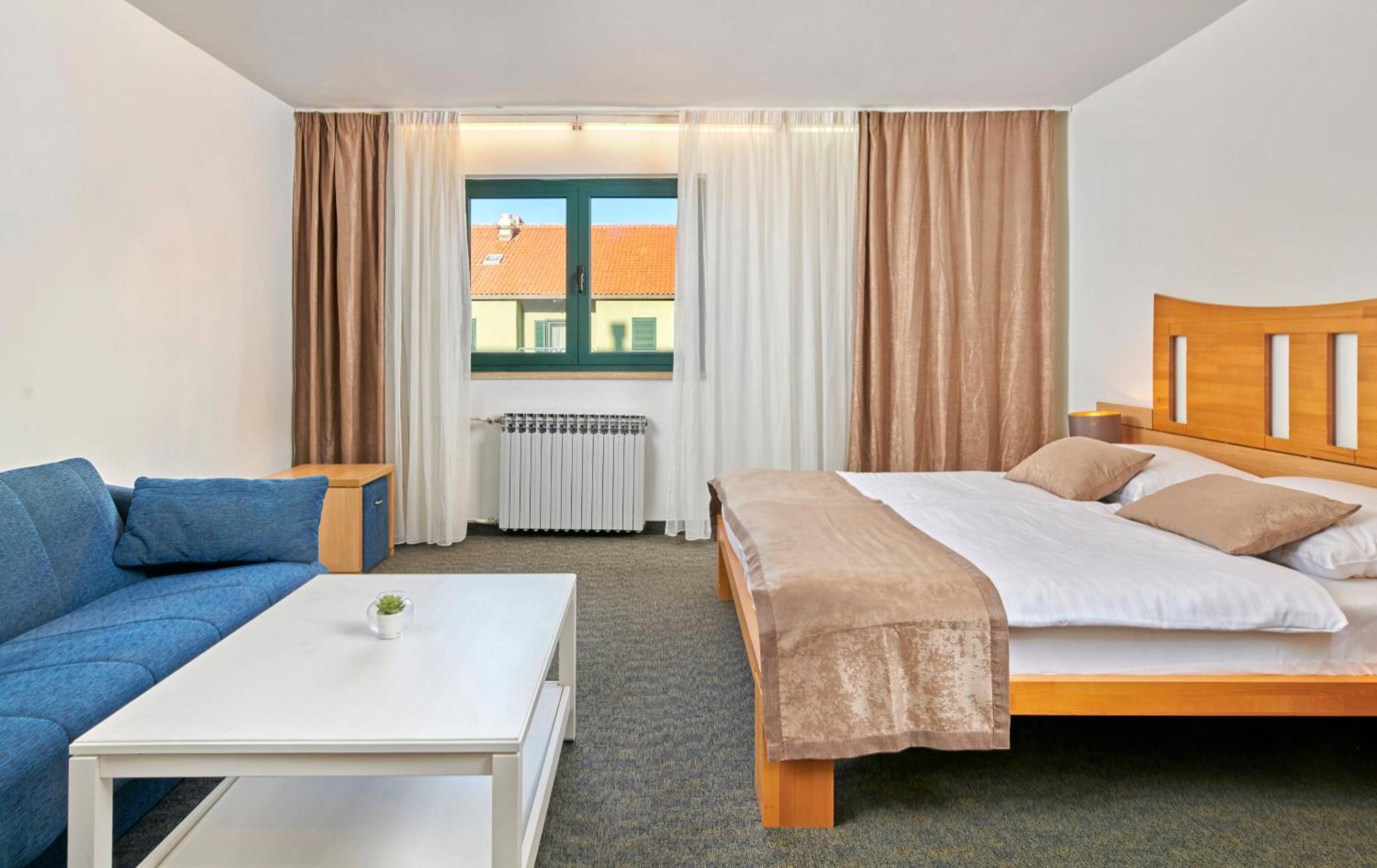 Veya Maradiso Hotel By Aminess Njivice Esterno foto